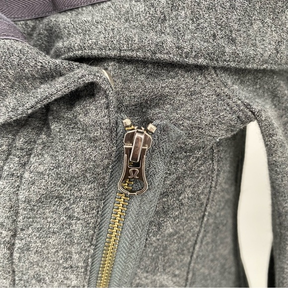 Lululemon Wrap Jacket - Picture 7 of 7